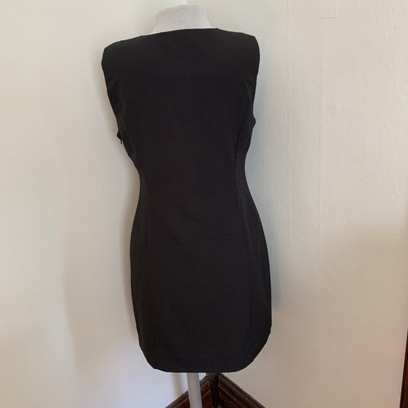 NWT REVOLVE MINIMALIST lovers COMMENSE Black Linen Blend V-Neck Dress Large Mini - Picture 11 of 16